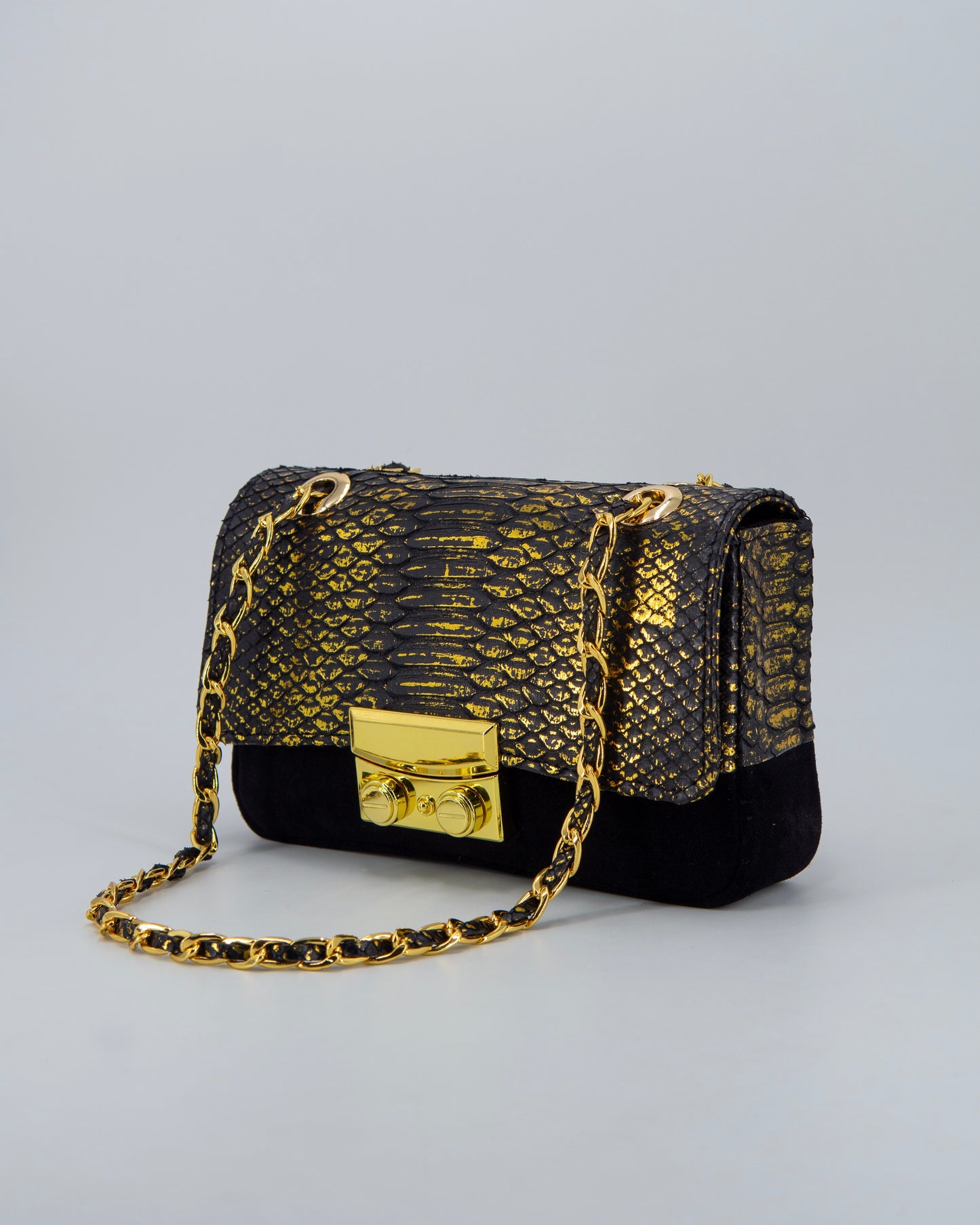 Noir Luxe Python